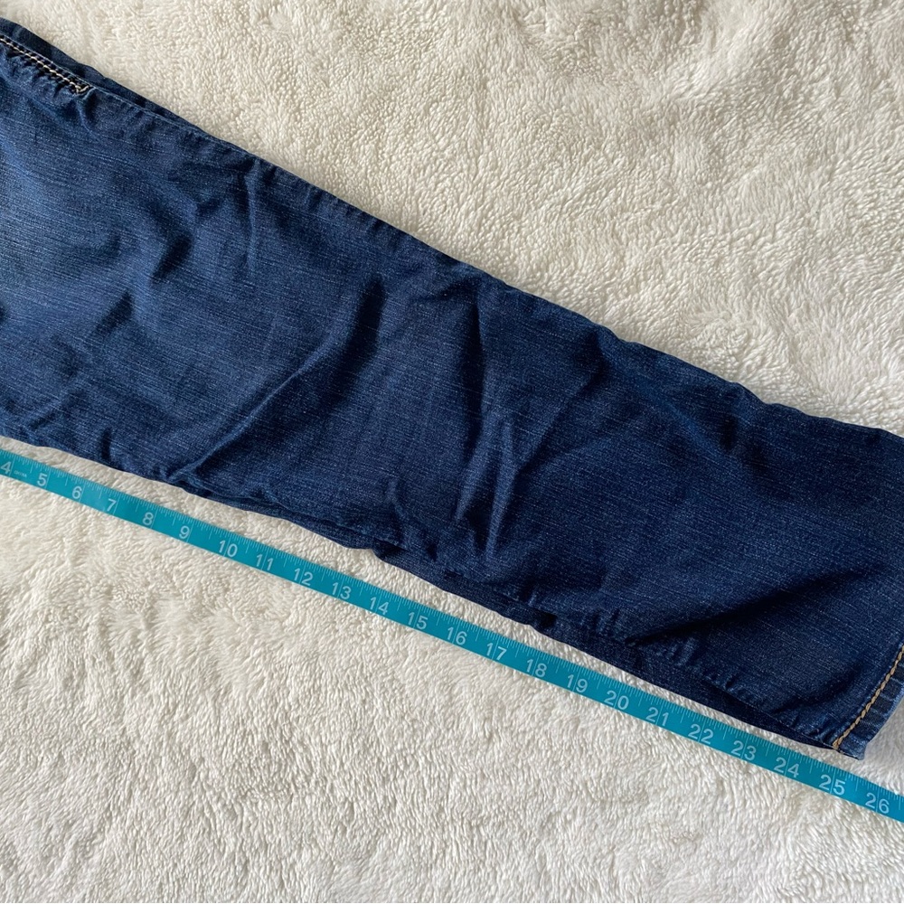 Medium Wash Capris - image 3